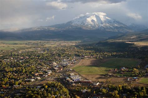 Ritzy Colorado ski resort Carbondale warns it is buckling under influx ...