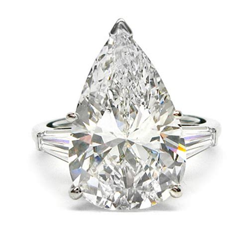 Pear Shaped Diamonds | J Birnbach