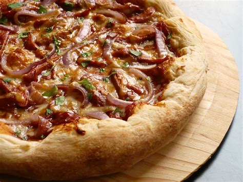 Smoky Barbecue Chicken Pizza | Food People Want