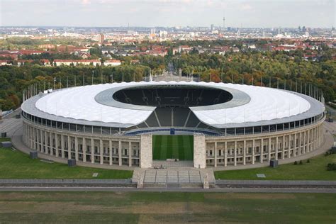 Olympiastadion Berlin, Sports Arenas and Historical Monuments ...