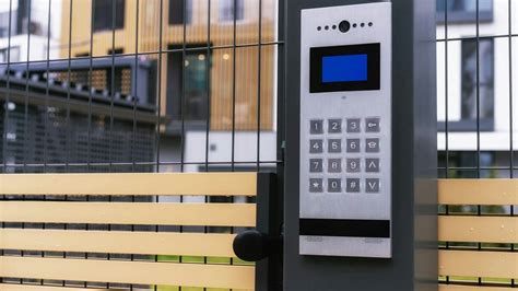 Guide to Troubleshooting Gate Keypads - Creative Door