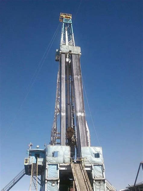 Pin by C B on Oilfield | Oilfield, Oil drilling, Landmarks