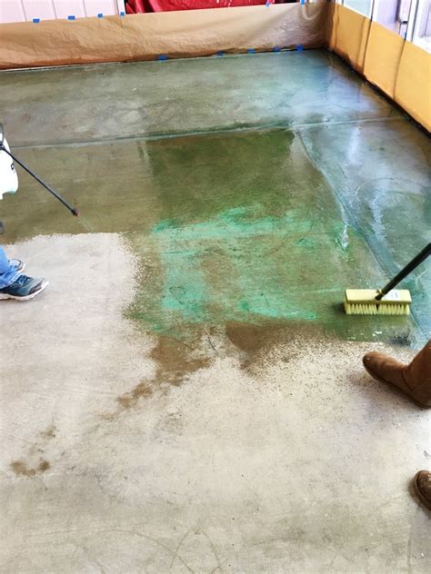 How to Acid Stain a Concrete Floor | Hunker