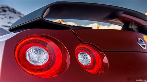 Nissan GT-R | 2015MY | Tail Light