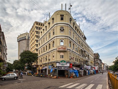 From Montreal's Wellington Street To Mumbai's Colaba Causeway, These Are The Coolest Streets In ...