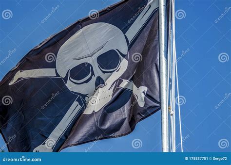 Beautiful pirate flag stock image. Image of flag, material - 175537751