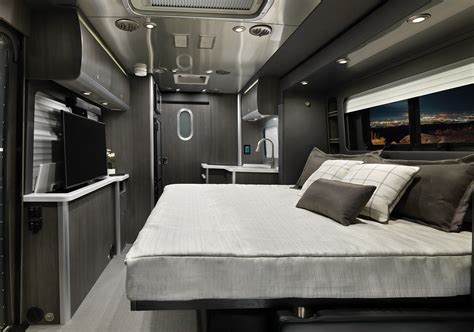 Atlas Murphy Suite Floorplan | Touring Coaches | Airstream | Luxury campers, Airstream, Mercedes