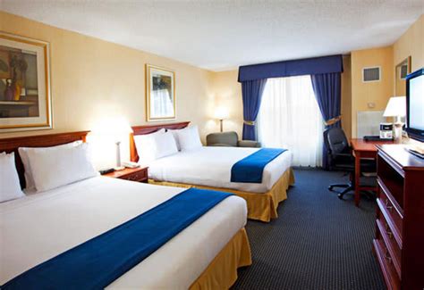 Holiday Inn Buffalo Airport | Cheektowaga, NY 14225