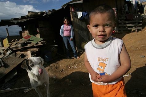 As Colombia Emerges from Decades of War, Migration Challenges Mount ...