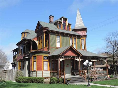 1887 - York, PA - Old House Dreams