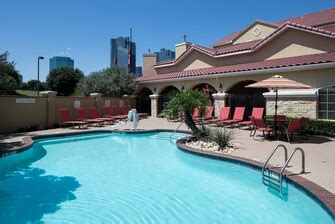 Hotel Suites in Downtown Fort Worth, Texas | TownePlace Suites Fort Worth