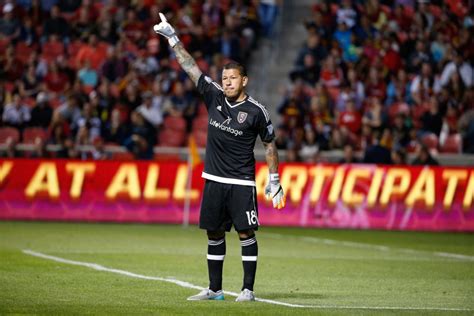 Nick Rimando Re-signs With Real Salt Lake | Fan Insider