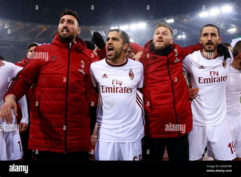 Antonio Donnarumma, Ricardo Rodriguez, Ignazio Abate and Leonardo ...