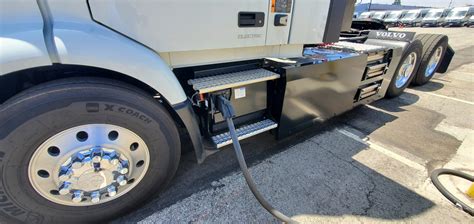 Electric Truck Charging Stations Needed to Meet California’s Ambitious ZEV Targets - ZERO RIG