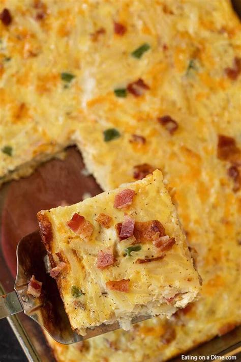 Bacon egg and cheese casserole - easy breakfast casserole