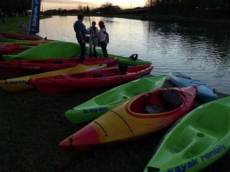 Kayaking through the heart of New Orleans invokes city's past - Houston ...