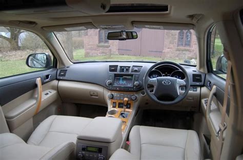 2008 toyota highlander interior photos