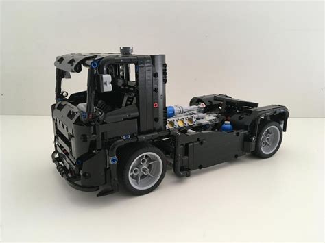 LEGO MOC Racing Truck 42111 B Model by JamesJT | Rebrickable - Build ...