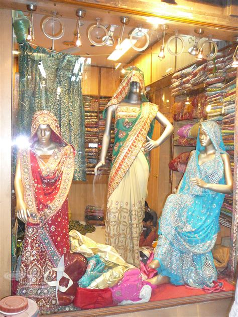 22 local bazaars haats in Agra | shopping in Agra