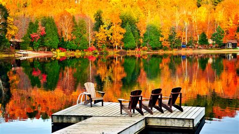 Where to Find the Best Fall Colours in Ontario - Taylor's Tracks