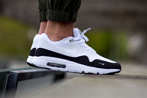 Nike Air Max 1 Ultra Essential Black & White