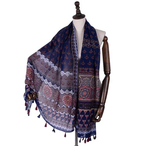 2017 Women Vintage Geometry Pattern Tassel Scarf Cotton Voile Scarf 10pcs/lot-in Women's Scarves ...