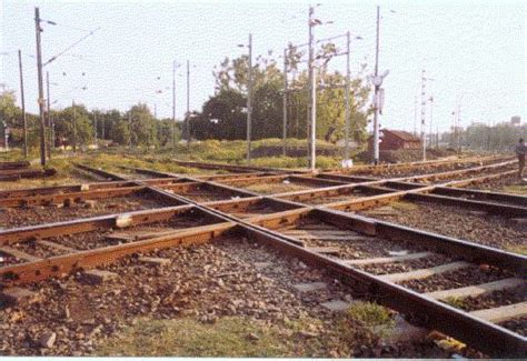 diamond_crossing_nagpur_2003.jpg