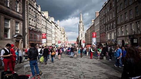 Edinburgh Festival Fringe Society launches revamped 2022 Street Events ...