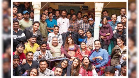 Kriti Sanon Wraps Up Shooting for Her Next Film Mimi - News18