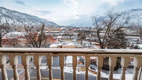 Balcony Suite - Hotel Colorado Glenwood Springs