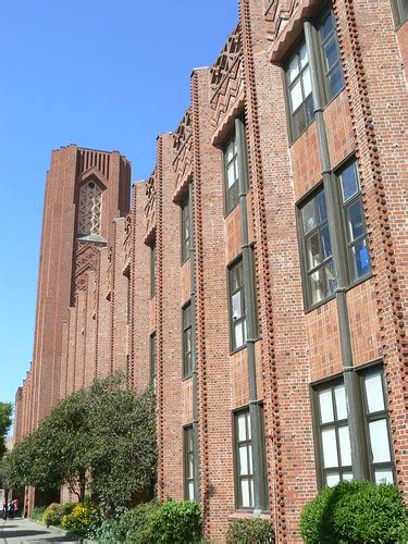 Art Deco Buildings: Roosevelt Middle School, San Francisco