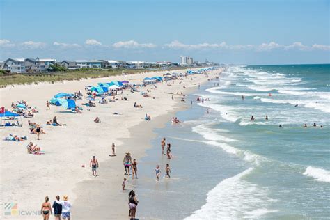 35+ Wrightsville Beach Farmers Market - IzzatyMilos