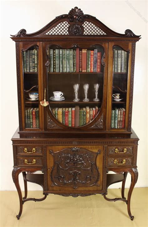 Victorian Mahogany Parlour Cabinet - Antiques Atlas