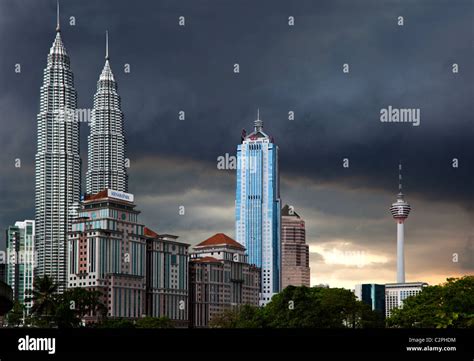 Kuala Lumpur Skyline Stock Photo - Alamy