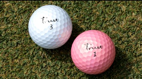 TRUST GOLF BALL