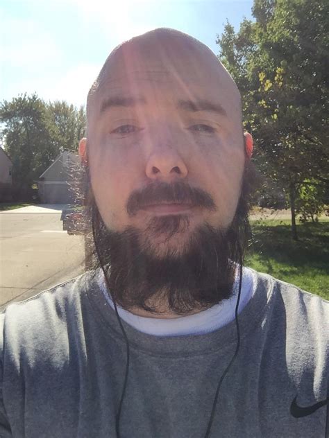 W3D2 - Finished! Scraggly beard and all. : r/C25K