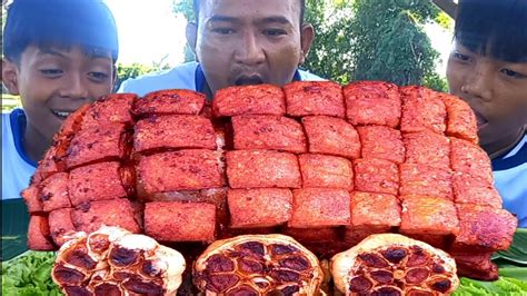 OUTDOOR COOKING/CRISPY FRIED PORK BELLY - YouTube
