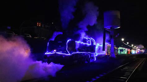 Swanage Railway gives a Steam and Lights thank you to its volunteers ...