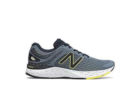 Men's 680v6 Shoes - New Balance