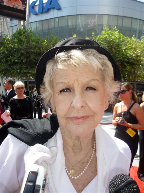 File:Elaine Stritch 2009.jpg - Wikipedia