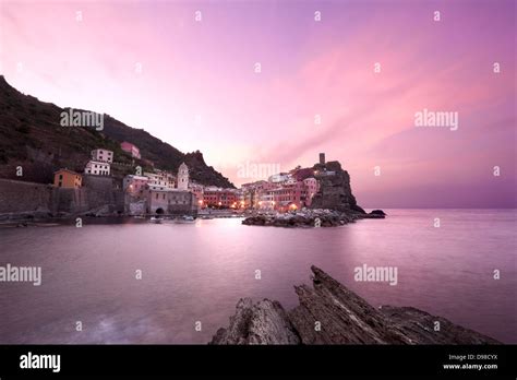 Parco naturale cinque terre hi-res stock photography and images - Alamy