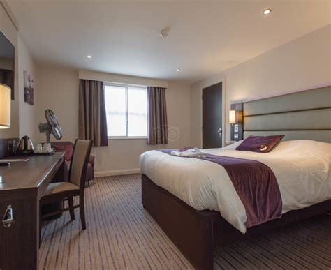 PREMIER INN LONDON TWICKENHAM STADIUM HOTEL - Updated 2018 Prices ...