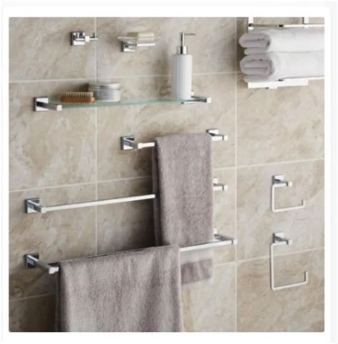 Choosing Bathroom Accessories | Ryugaku Door