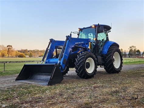 '23 New Holland T5.100S 100Hp 4x4 Cab Tractor with Loader & Bucket ...