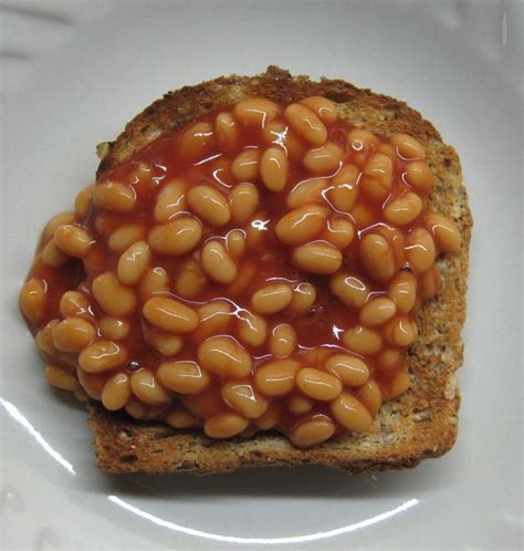 Living in England: Beans on Toast