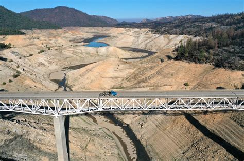 Lake Oroville Shows the Shocking Face of California's Drought | KQED