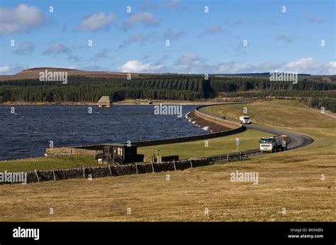 Kielder Water reservoir and dam with valve tower Stock Photo - Alamy