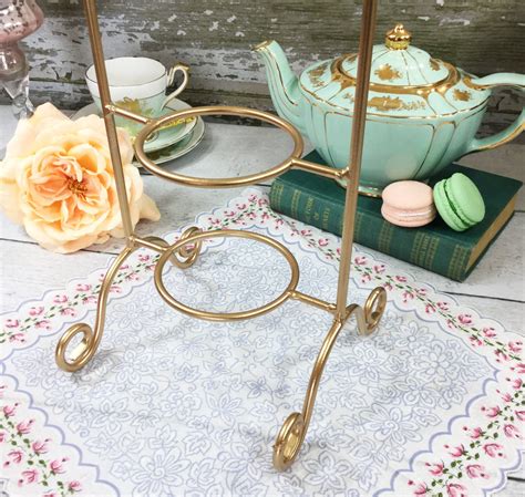 Gold 4 Tier Coated Metal Vintage Tea Cup and Saucer Display Stand Holder Rack For Tea Parties ...