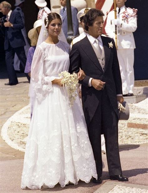 Princess Caroline and Philippe Junot | Vestidos de novia famosas, Vestidos de novia, Boda