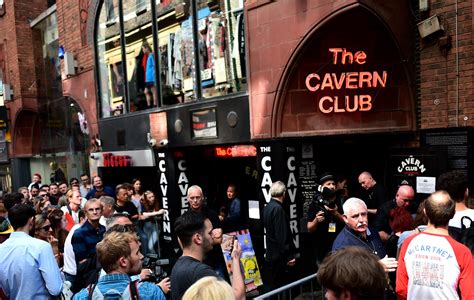 Liverpool to test COVID-19 crowd safety ahead of lockdown rules easing | LaptrinhX / News